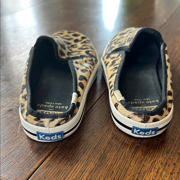 Leopard Print Slip-On Sneakers EUC Sz 8.5 - Picture 4 of 5